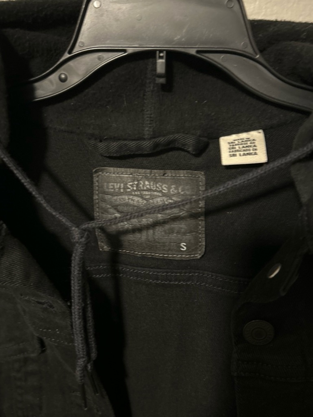 Levi's Black Hooded Denim Jacket - Picture 2 of 3